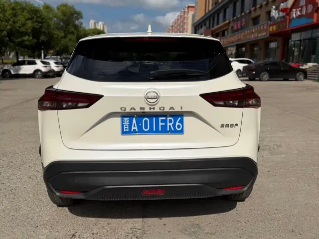 Nissan Qashqai — Фото автомобиля 5