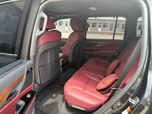 Lexus LX — Фото автомобиля 13