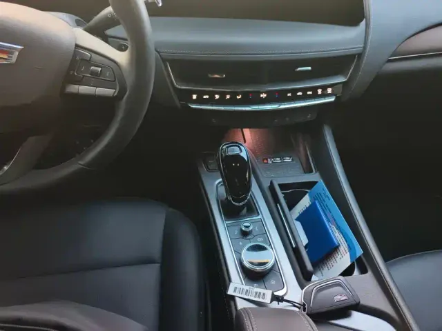 Cadillac CT5 — Фото автомобиля 16