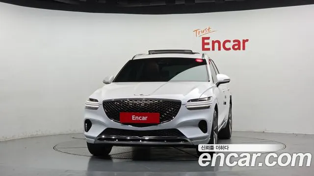 Genesis GV70 — Фото автомобиля 3
