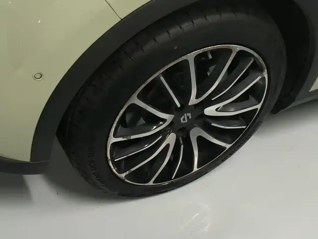 Leapmotor C11 — Фото автомобиля 16