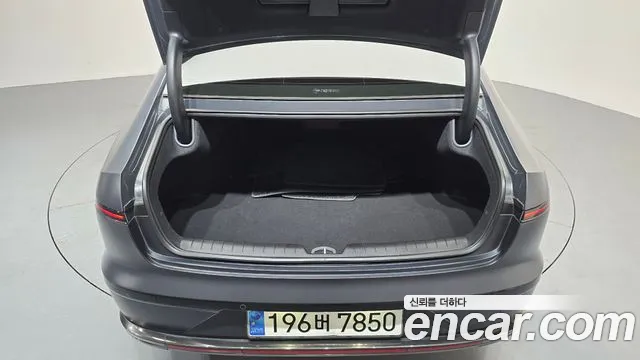 Hyundai Grandeur GN7 — Фото автомобиля 24