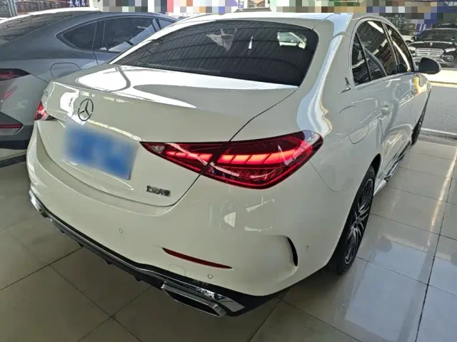 Mercedes-Benz C-Class — Фото автомобиля 6