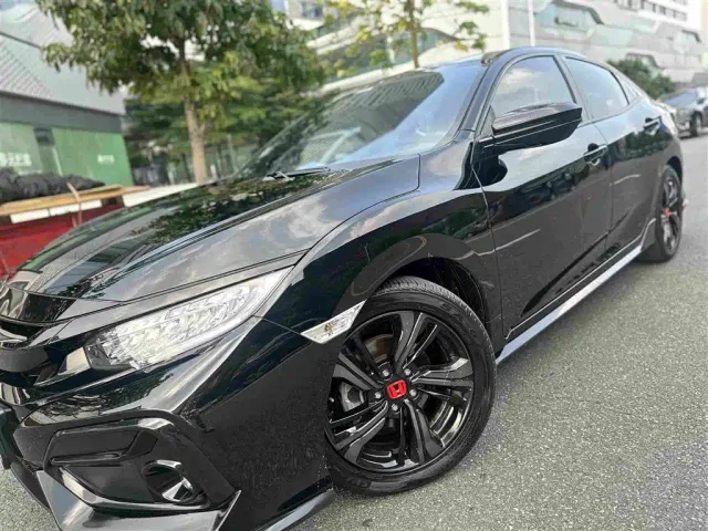 Honda Civic — Фото автомобиля 12