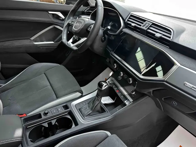 Audi Q3 — Фото автомобиля 8