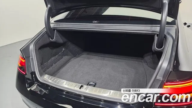 Genesis G90 Бензин 3.5 турбо AWD — Фото автомобиля 5