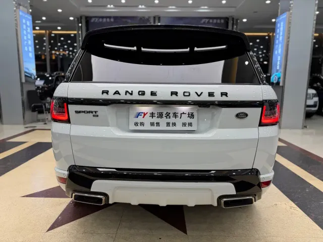 Land Rover Range Rover Sport — Фото автомобиля 30