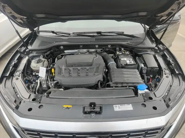 Volkswagen Passat — Фото автомобиля 19