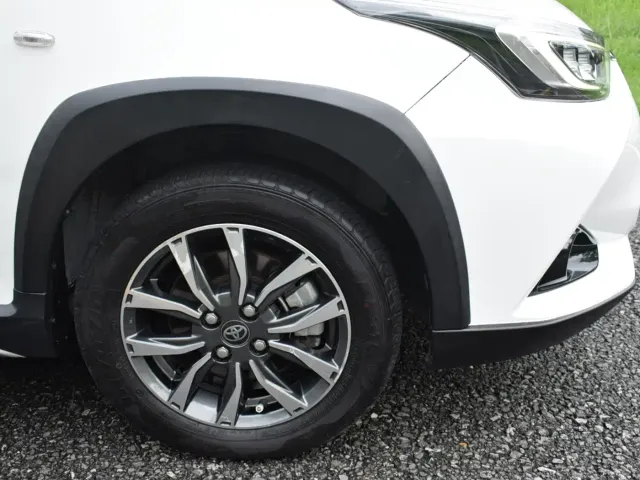 Toyota YARiS L Zhi Xuan — Фото автомобиля 8