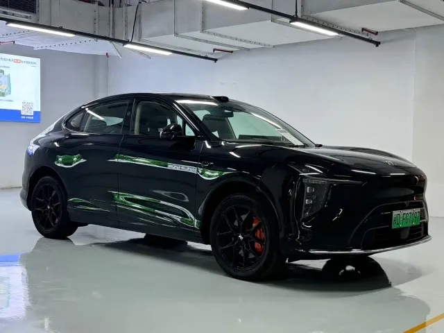 IM Motors LS6 — Фото автомобиля 3