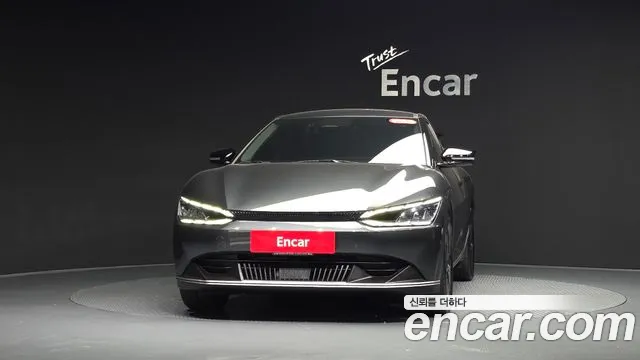 Kia EV6 — Фото автомобиля 3
