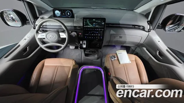 Hyundai Staria — Фото автомобиля 10