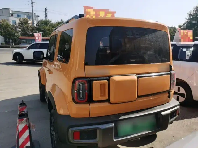 Baojun Yep — Фото автомобиля 5