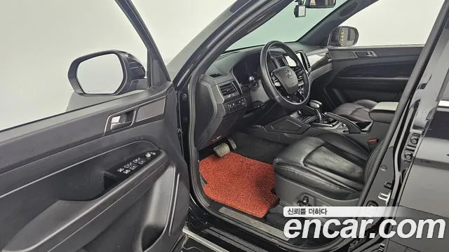 KG_Mobility_Ssangyong Rexton Новый Rexton Sport Khan Дизель 2.2 4WD — Фото автомобиля 10