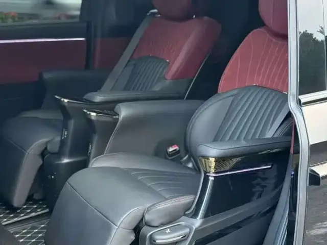 GAC Trumpchi M8 — Фото автомобиля 4