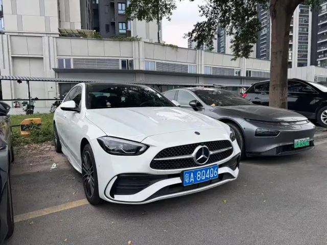 Mercedes-Benz C-Class — Фото автомобиля 4