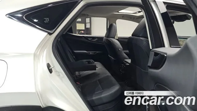 Lexus NX NX450h+ 2nd Gen — Фото автомобиля 18