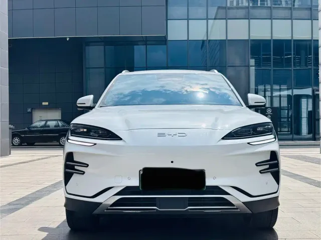 BYD Song PLUS — Фото автомобиля 2