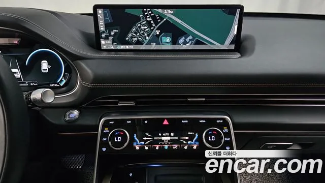 Genesis GV80 — Фото автомобиля 21