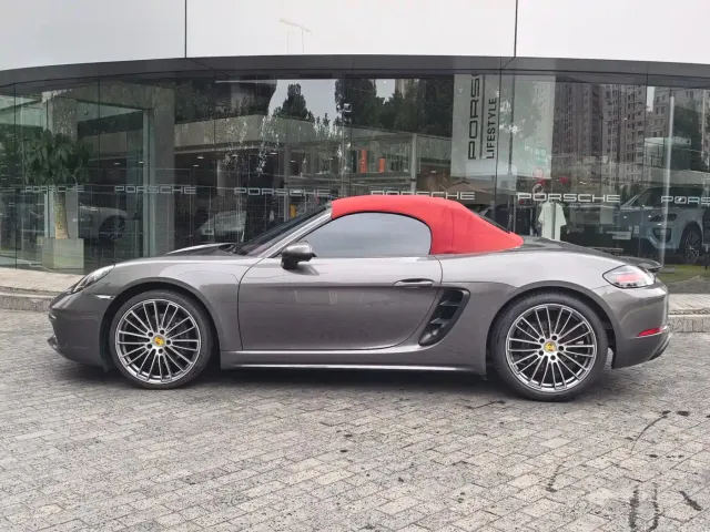 Porsche 718 — Фото автомобиля 5