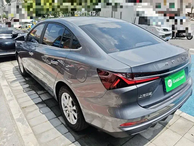 Roewe i5 — Фото автомобиля 4
