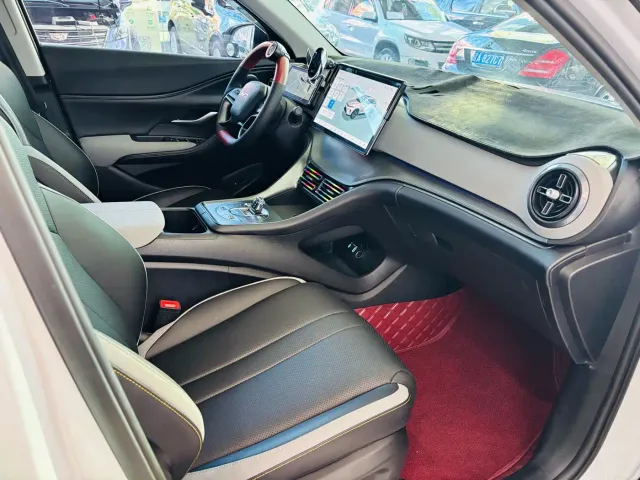 BYD Seal 05 DM-i — Фото автомобиля 15