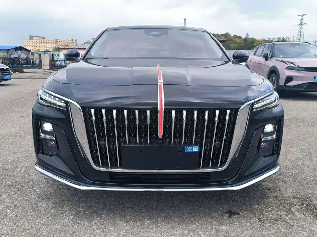 Hongqi H5 — Фото автомобиля 2
