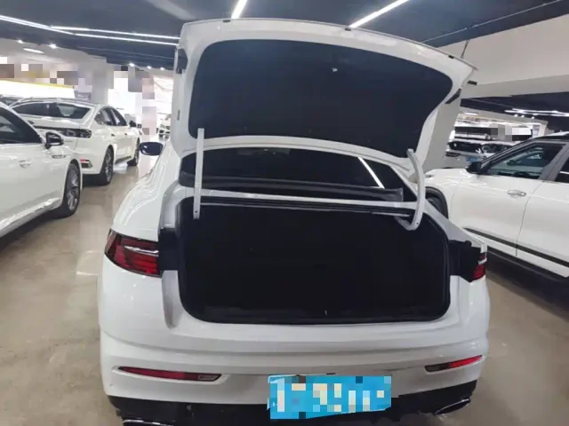 Geely Xingrui — Фото автомобиля 18