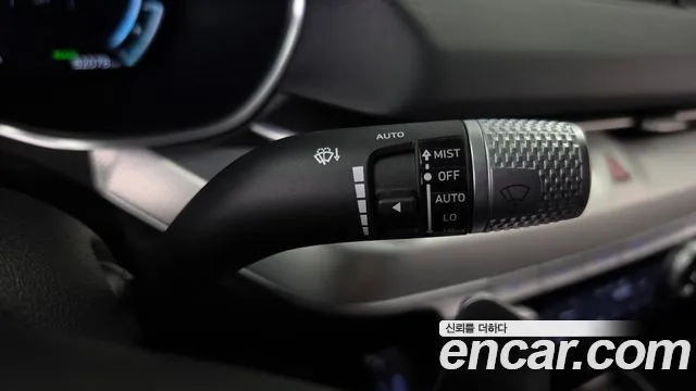 Genesis G80 Electrified G80 (RG3) — Фото автомобиля 24