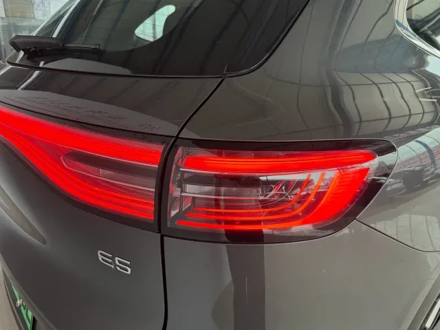 Geely Galaxy E5 — Фото автомобиля 16
