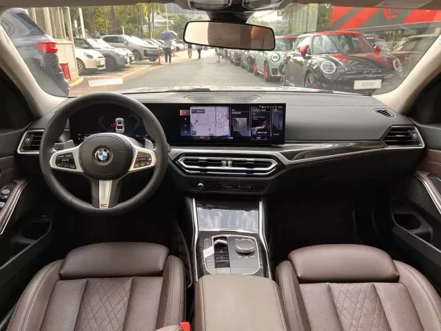 BMW 3 Series — Фото автомобиля 9