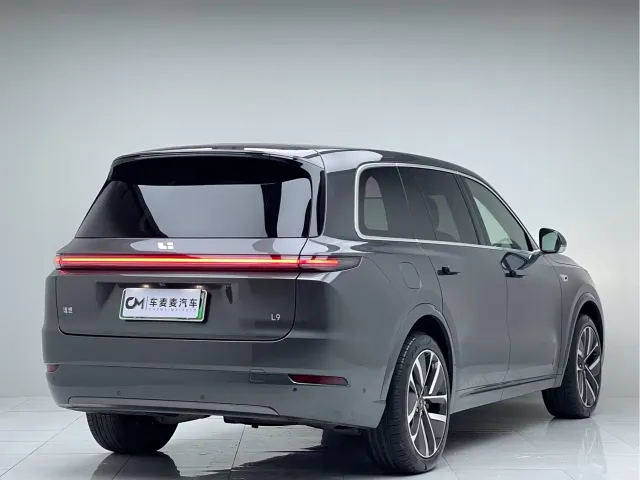 Li Auto L9 — Фото автомобиля 3