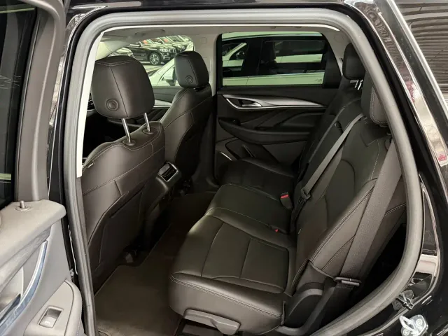 Buick Enclave — Фото автомобиля 13