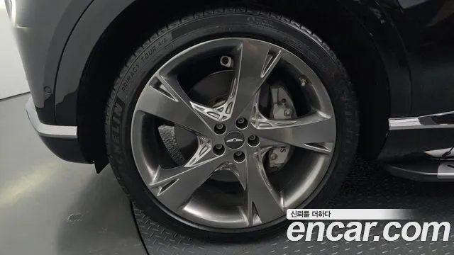 Genesis GV80 2.5T Бензин AWD — Фото автомобиля 5