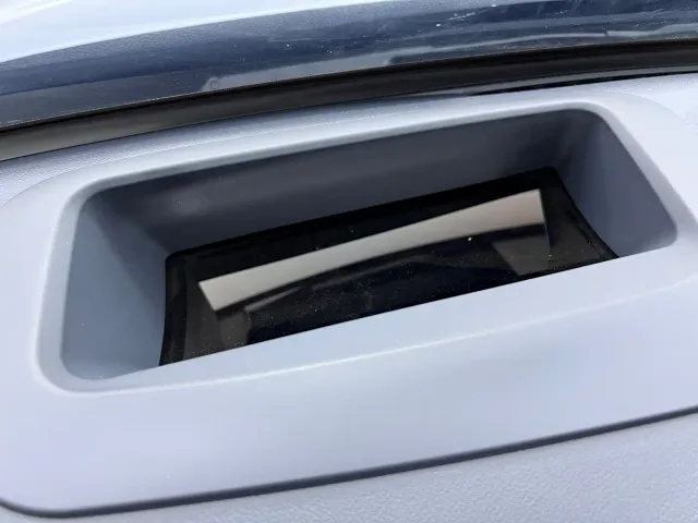 Geely Galaxy Starship 7 EM-i — Фото автомобиля 26