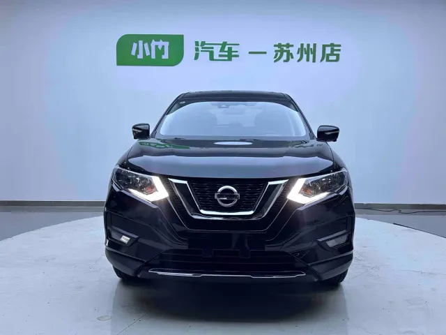 Nissan X-Trail — Фото автомобиля 2