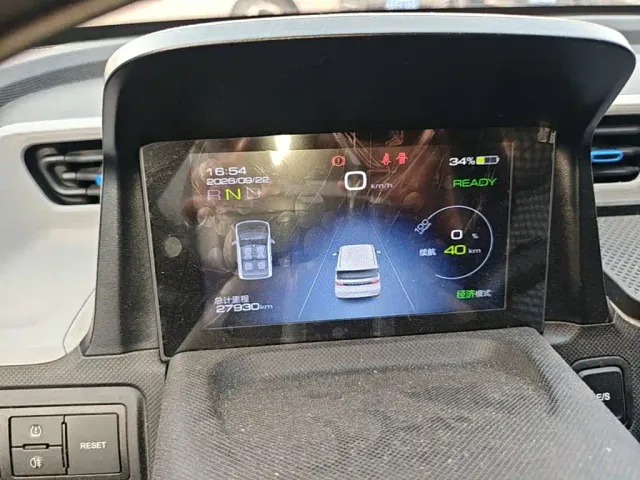 Wuling Motors Hongguang MINIEV 2020 Freedom Edition (LFP Battery) — Фото автомобиля 11