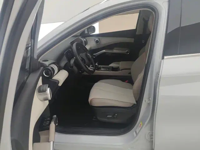 BYD Yuan PLUS — Фото автомобиля 9