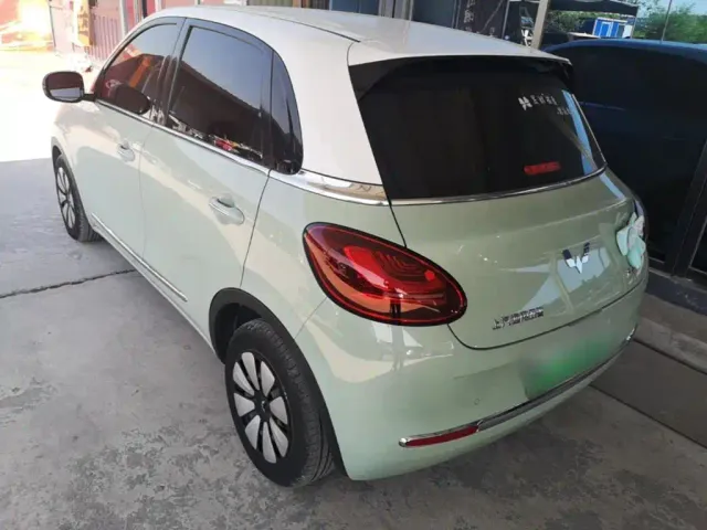Wuling Bingo — Фото автомобиля 4