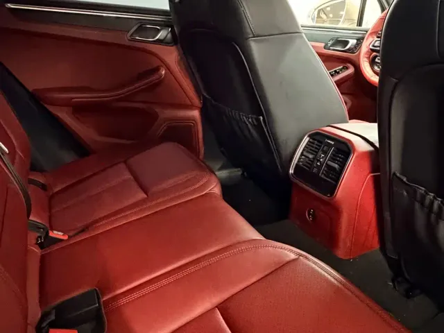 Porsche Macan — Фото автомобиля 9