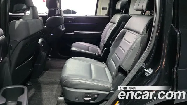 Hyundai Santa Fe MX5 — Фото автомобиля 11