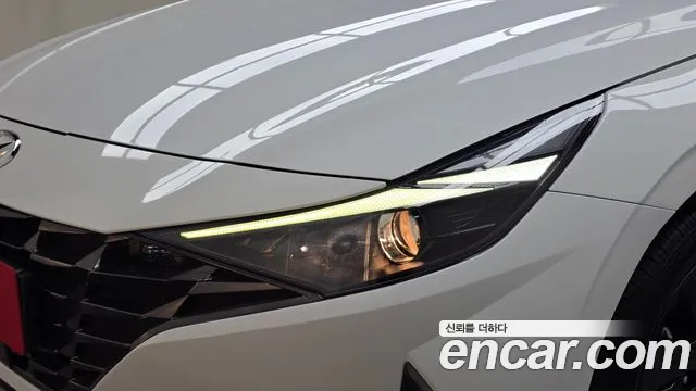 Hyundai Avante CN7 — Фото автомобиля 7