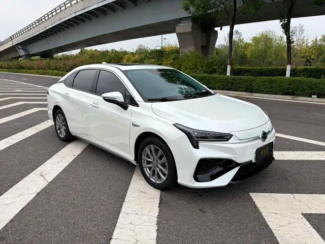 Aion AION S 2023 Mei 580 LFP — Фото автомобиля 3