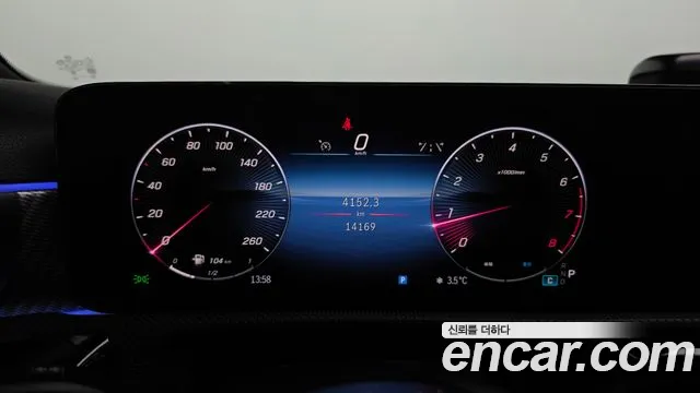 Mercedes-Benz A-Class — Фото автомобиля 8