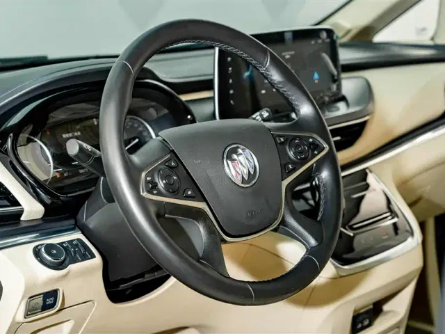 Buick GL8 — Фото автомобиля 14