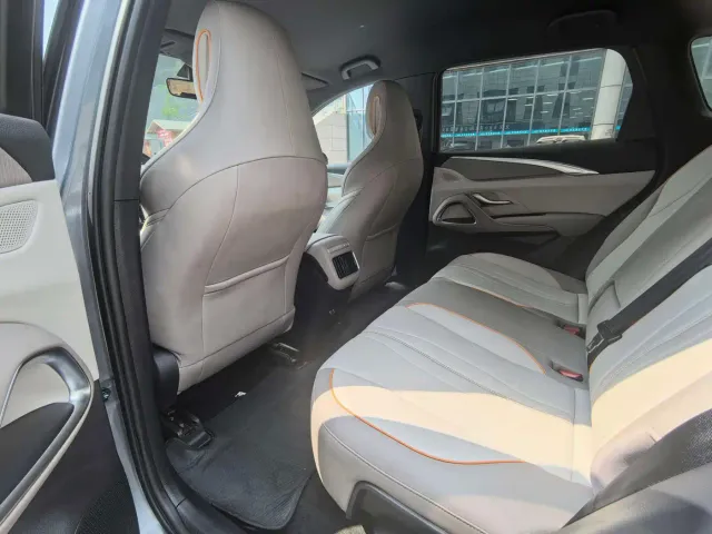BYD Song Pro — Фото автомобиля 9