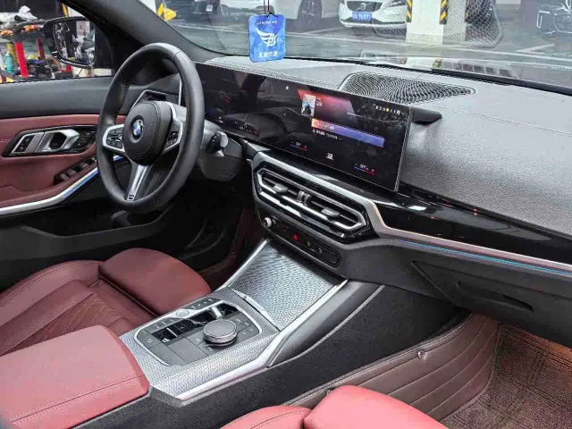 BMW 3 Series — Фото автомобиля 8