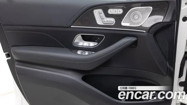 Mercedes-Benz GLE-Class — Фото автомобиля 13