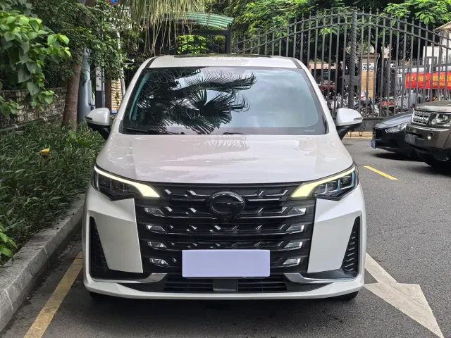 GAC Trumpchi M6 — Фото автомобиля 4
