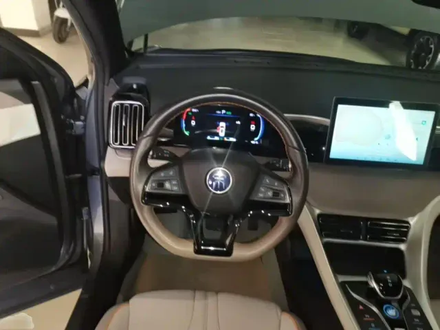 BYD Song Pro — Фото автомобиля 10